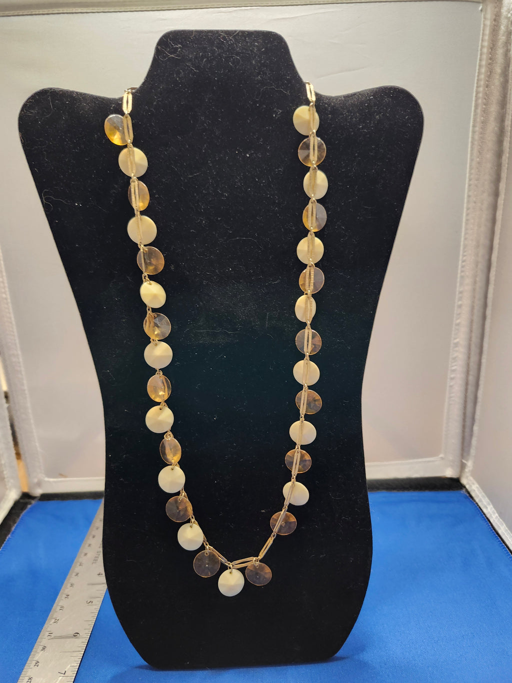 Delicate bead necklace