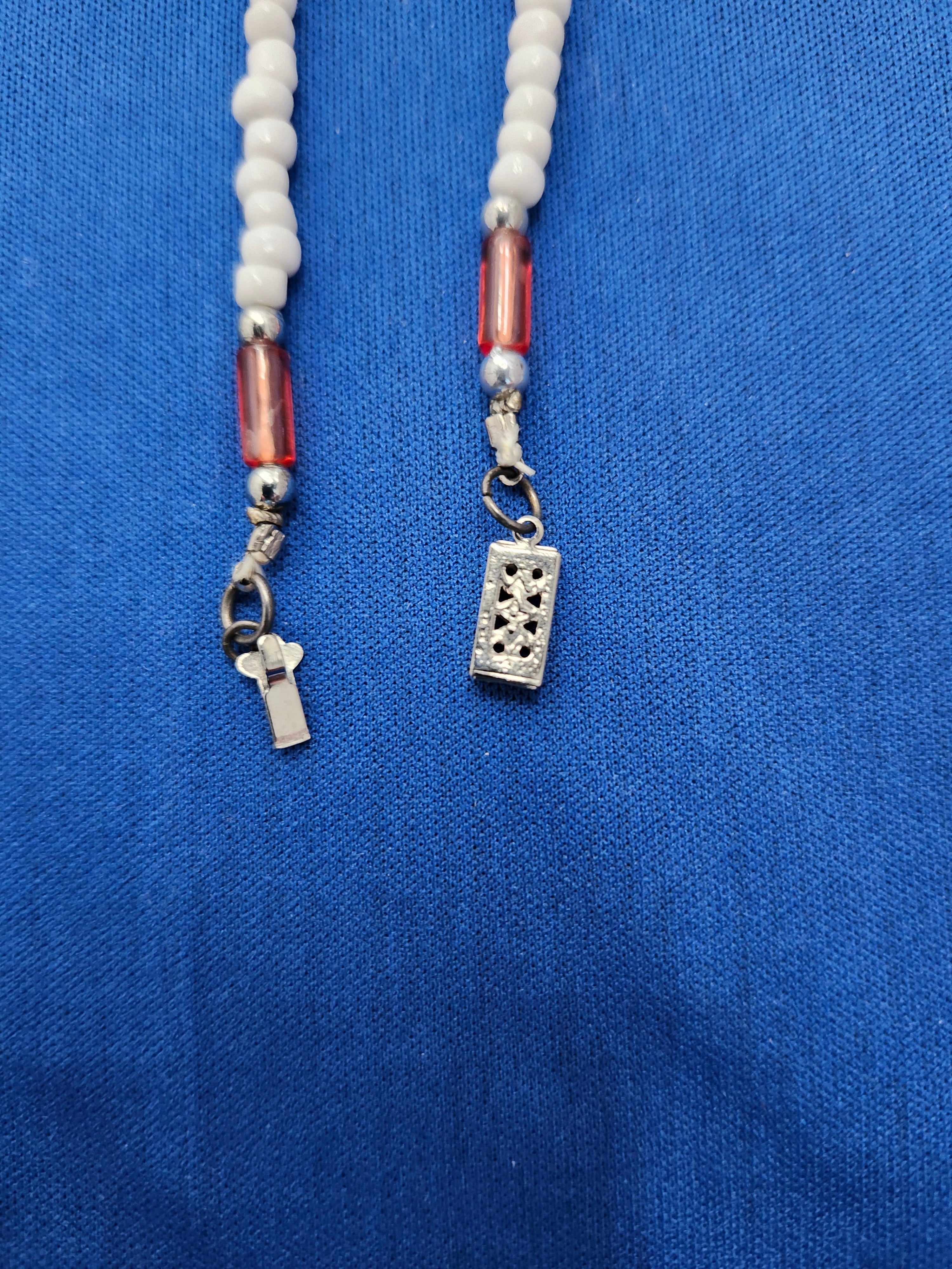 Natural bead necklace