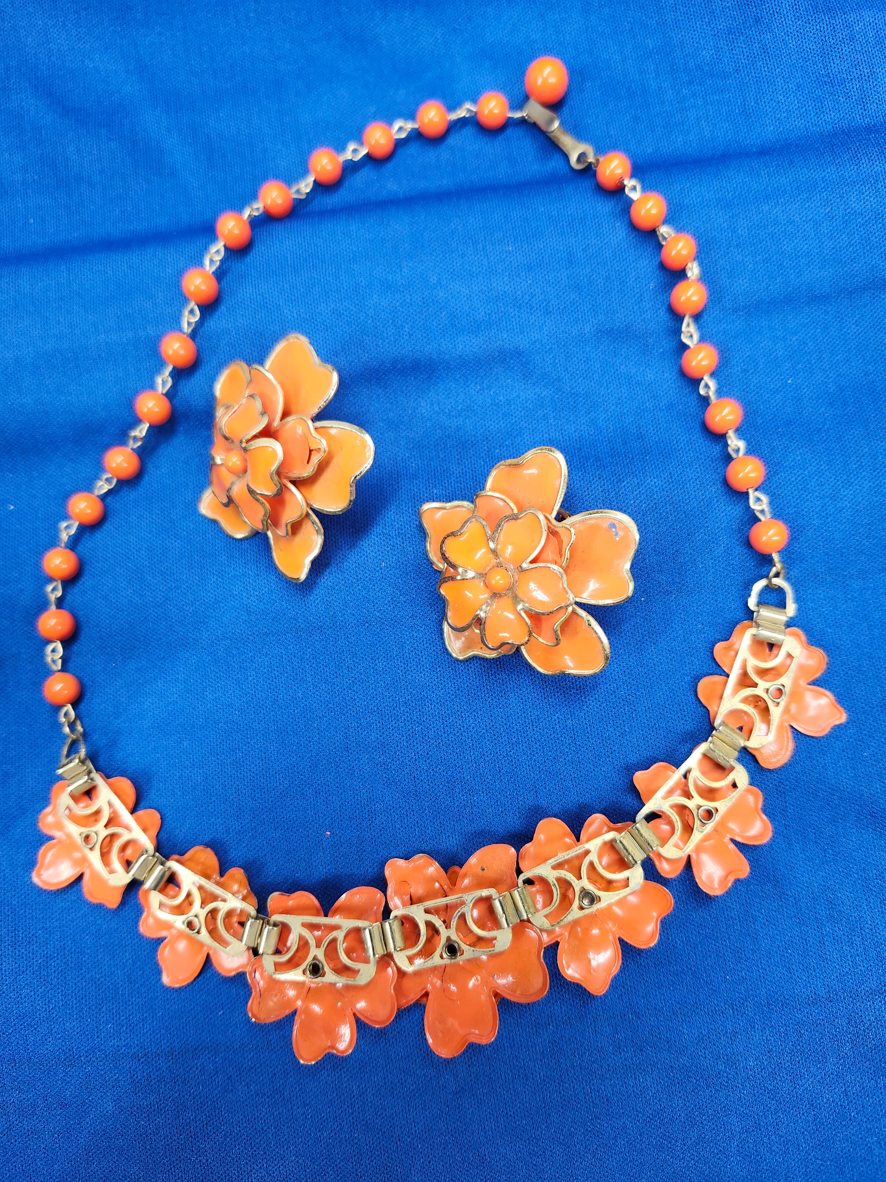 Vintage Coro "Blithe blossom" necklace/earring set