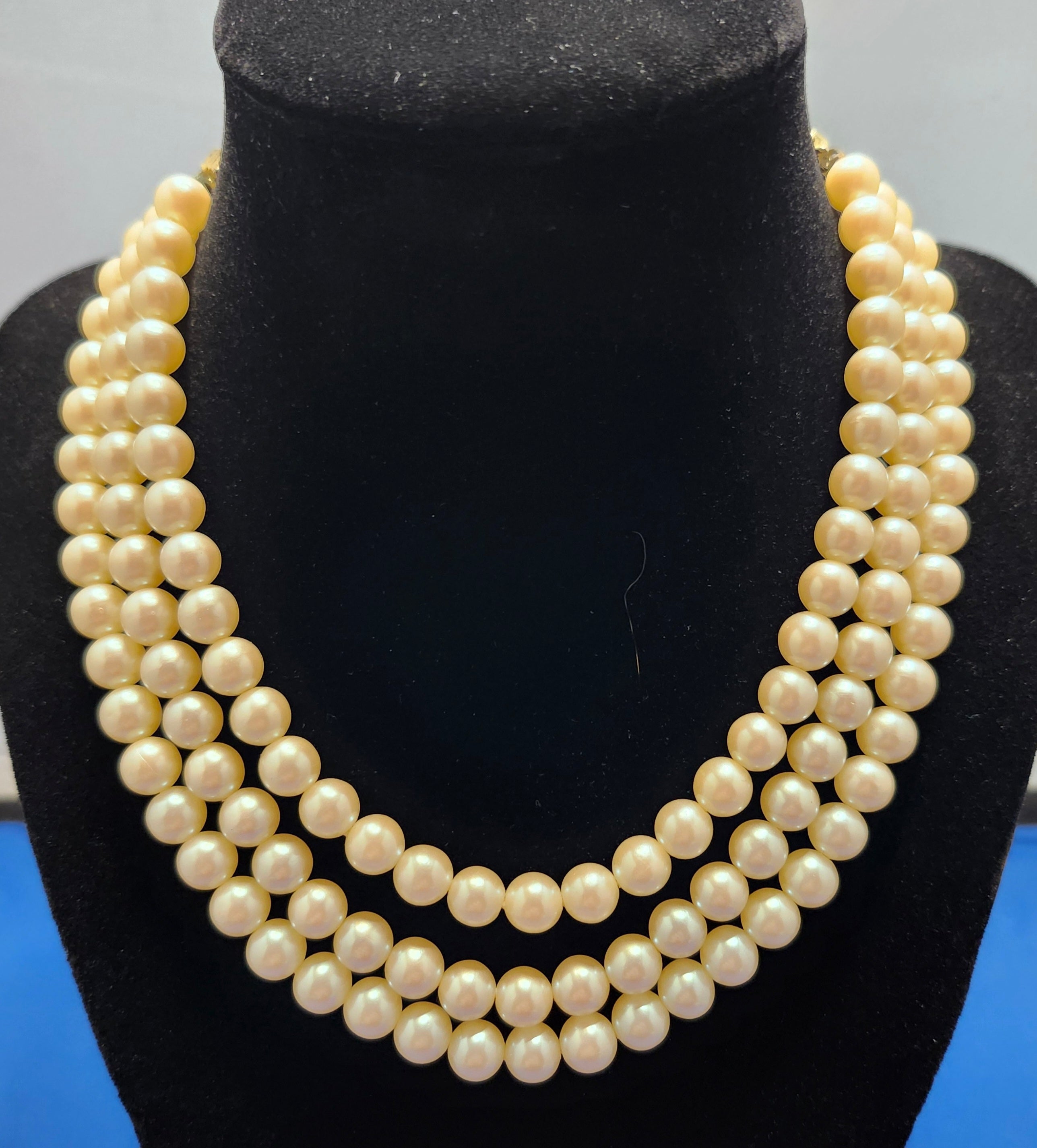 Vintage Japan marked Triple strand faux pearl necklace